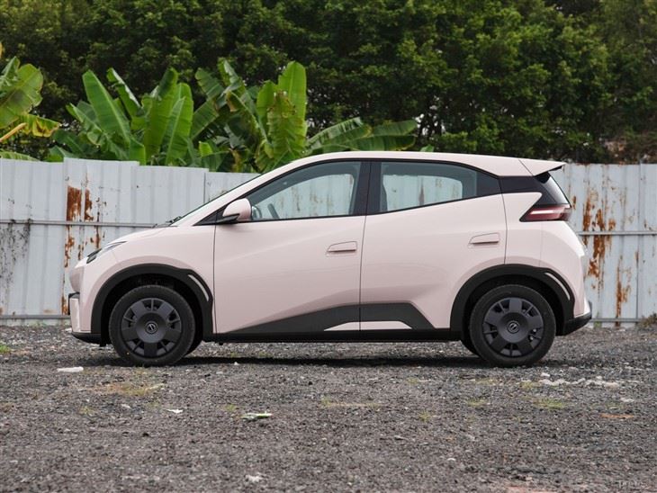 BYD Seagull small Electric Car 305km